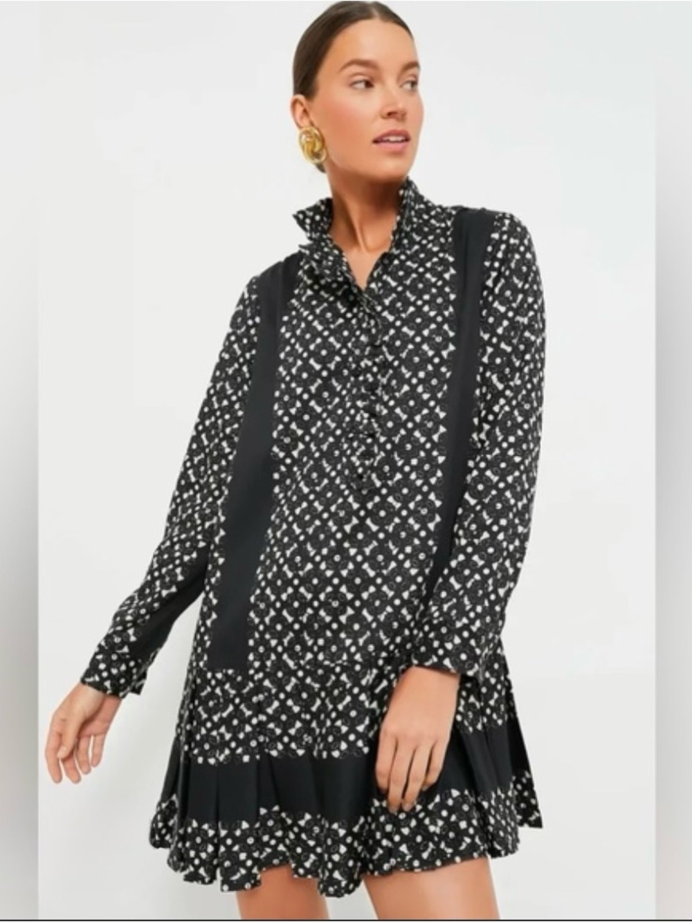 Tuckernuck Black White Geometric Long Sleeve Ruffle Dress XXS